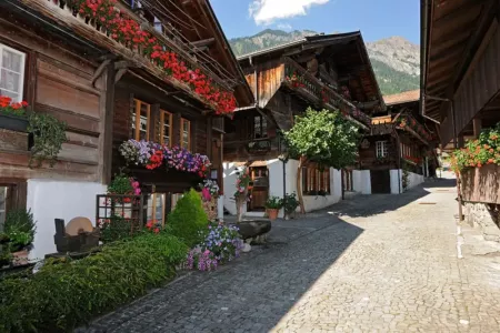 brunngasse brienz suisse.webp