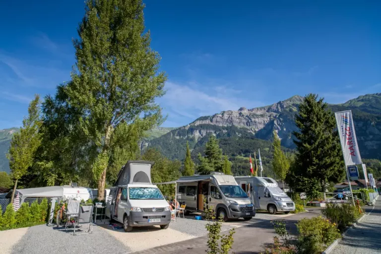 Royal pitch for motorhomes, campers and tents at Camping Aaregg in Brienz